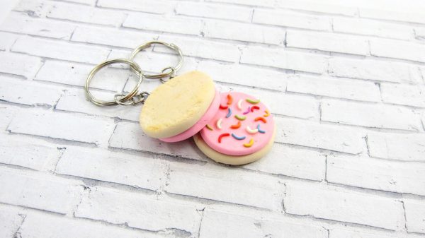 Lofthouse Cookie Keychain, Polymer clay food miniature, food dessert accessory, desk decor